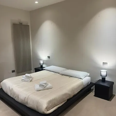 La Corte Di Romeo Centro And Private Parking Apartman *