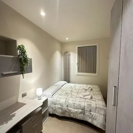 Lägenhet Modern Centro E Private Parking *