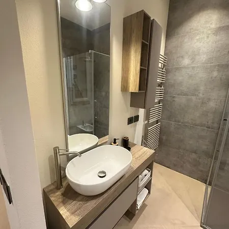 Modern Centro E Private Parking