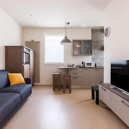 Apartman La Corte Di Romeo Centro And Private Parking
