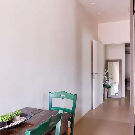 Apartman La Corte Di Romeo Centro And Private Parking *