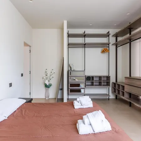 La Corte Di Romeo Centro And Private Parking Apartman *
