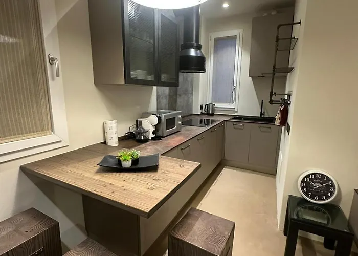 Lägenhet Modern Centro E Private Parking