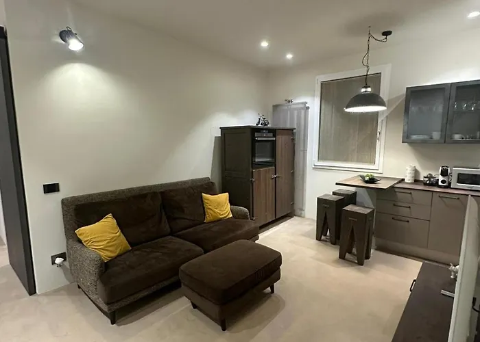 Modern Centro E Private Parking